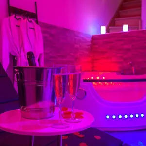  Appartement - Romantique Avec Privatif